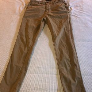 American eagle slim chinos size 31x30